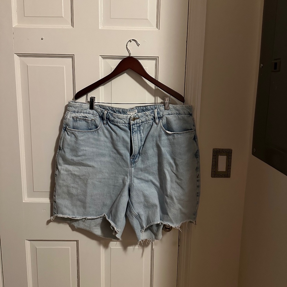 Good American Denim Shorts Cut-off Size 18